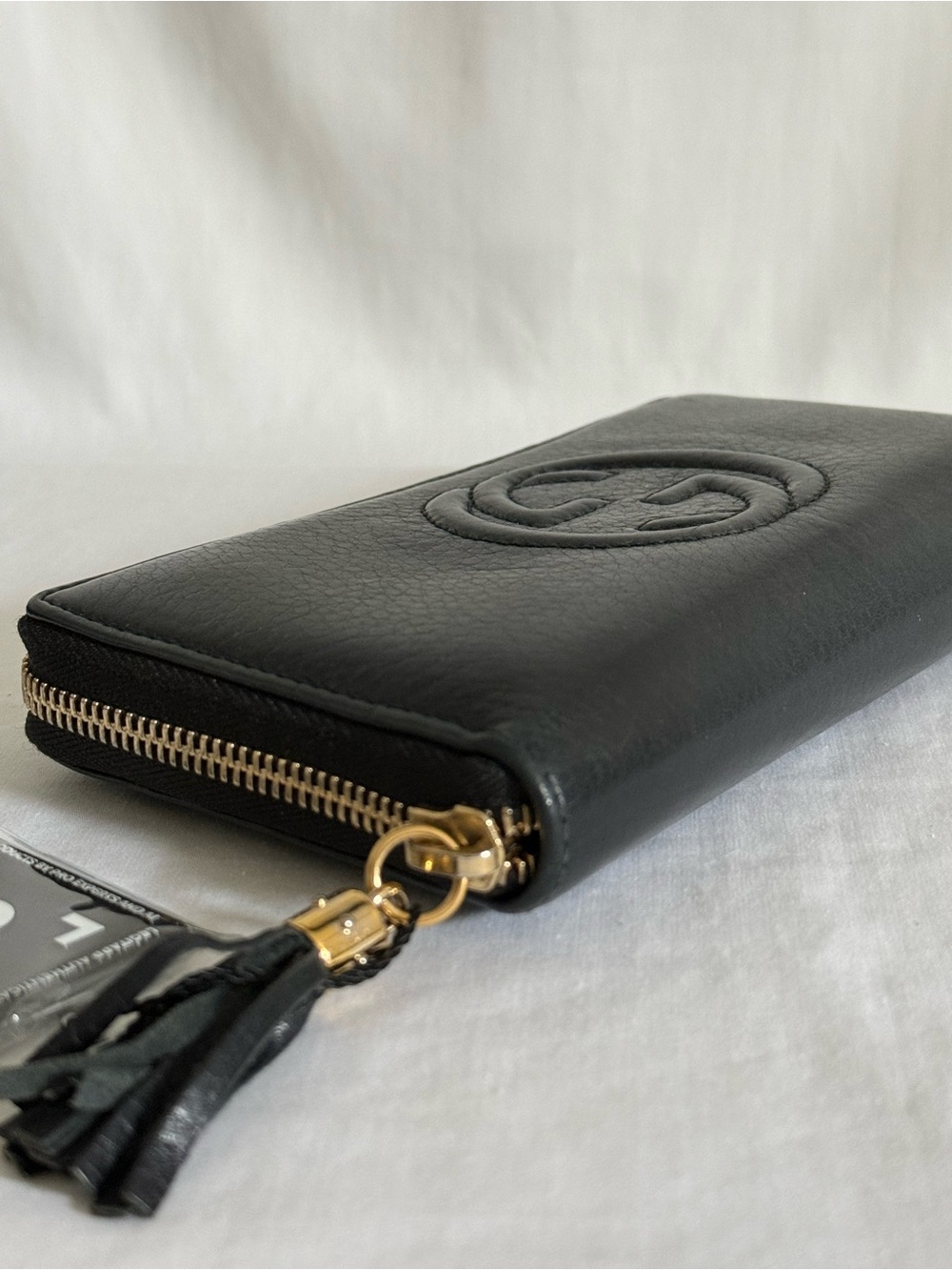 Gucci Soho Zip Around Wallet Black Leather GG Logo Tassel - Picture 7 of 16